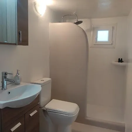 Prickly Pear House 4*