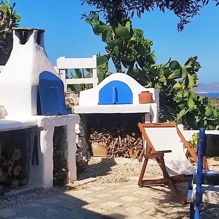 Prickly Pear House * Plaka (Milos)